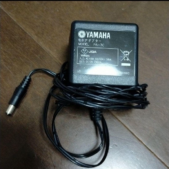 ヤマハ(ヤマハ)のYAMAHA EZ-J210　☆ヤマハ　電子キーボード　ピアノ　ポータトーン 楽器の鍵盤楽器(電子ピアノ)の商品写真