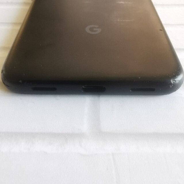 Google Pixel 4a 128GB 画面割れ　ジャンク スマホ/家電/カメラのスマートフォン/携帯電話(スマートフォン本体)の商品写真