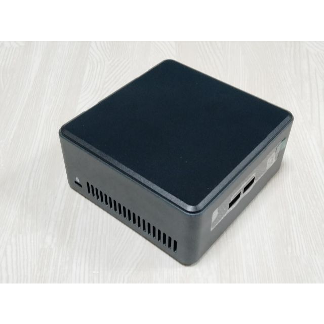 Intel NUC 第8世代 NUC7I7DNHE BLKNUC7I7DNHE スマホ/家電/カメラのPC/タブレット(デスクトップ型PC)の商品写真