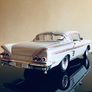 インパラ(IMPALA)のchevy impala 1958 1/18 ミニカー(ミニカー)