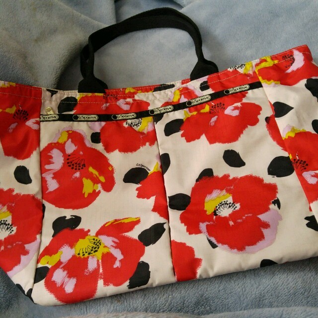 LeSportsac - レスポのエブリガールトート・芥子の花柄の通販 by 美月