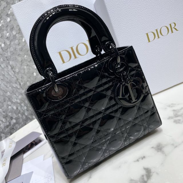 ブランド Christian Dior - LADY DIOR スモールバッグの通販 by 