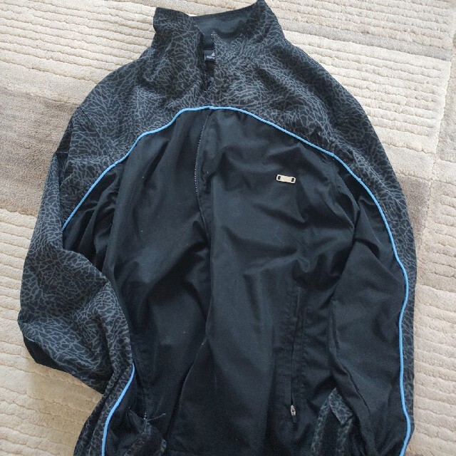 NIKE(ナイキ)のジョーダン　ジャケット メンズのジャケット/アウター(ナイロンジャケット)の商品写真