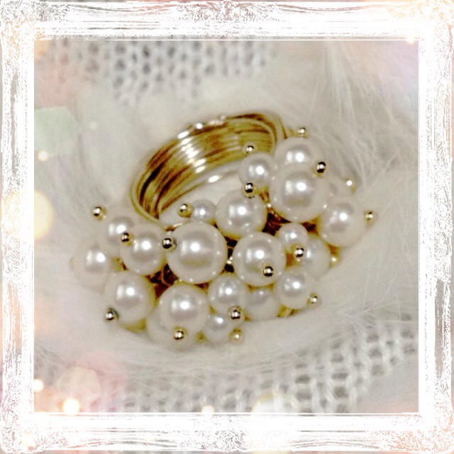 ゴージャスリング💍✨ レディースのアクセサリー(リング(指輪))の商品写真