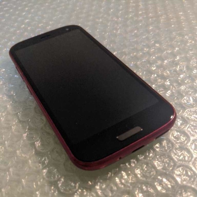 美品 simフリー docomo 富士通 F-52B らくらくスマートフォン