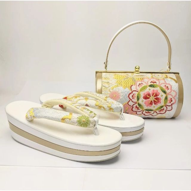 草履バッグセット 振袖用帯地 白×金 三枚芯 S/M/L/LLサイズ w43-3