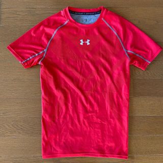 アンダーアーマー(UNDER ARMOUR)のアンダーアーマー Tシャツ アンダーシャツ　インナー　トレーニングウェア　M (トレーニング用品)