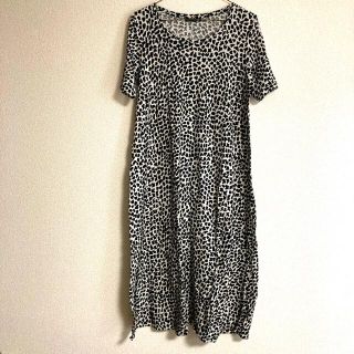 マリメッコ(marimekko)の《お値下げ》marimekko ワンピース　Mサイズ(ロングワンピース/マキシワンピース)