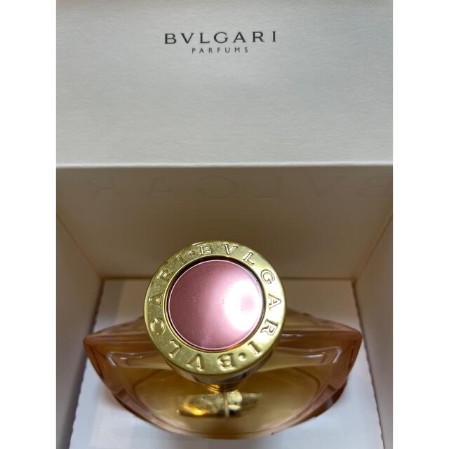 BVLGARI(ブルガリ)の ブルガリ 香水 ローズ エッセンシャル オードパルファム 50ml  箱付き  コスメ/美容の香水(香水(女性用))の商品写真