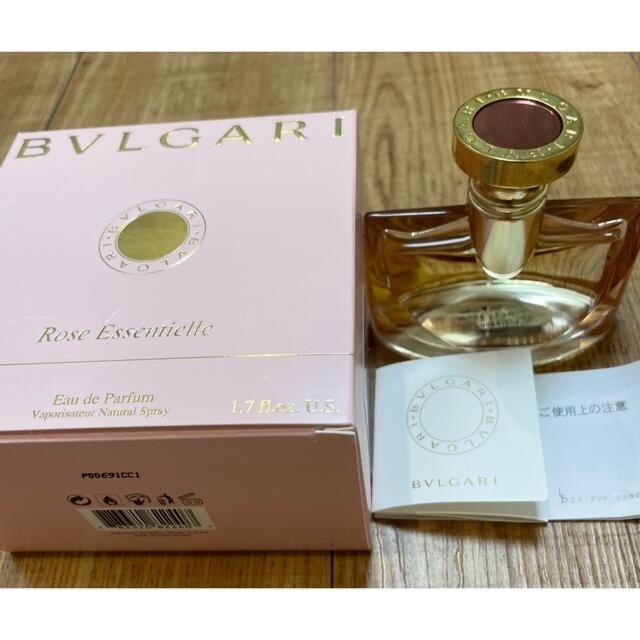 BVLGARI(ブルガリ)の ブルガリ 香水 ローズ エッセンシャル オードパルファム 50ml  箱付き  コスメ/美容の香水(香水(女性用))の商品写真