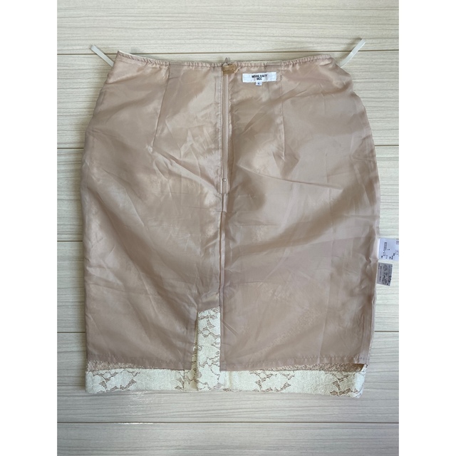 NATURAL BEAUTY BASIC(ナチュラルビューティーベーシック)のレース　スカート　ホワイト レディースのスカート(ひざ丈スカート)の商品写真