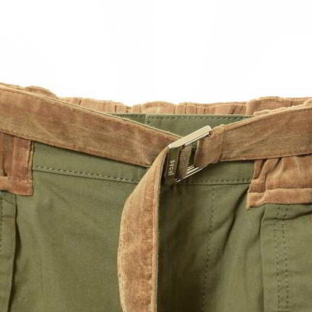 sacai(サカイ)のSacai ベルト付 コットン オックスフォード パンツ メンズのパンツ(その他)の商品写真