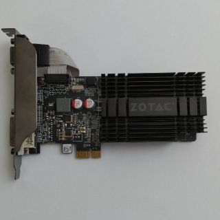 zotac GT710 PCIe x1(ZT-71304-20L) グラボの通販 by こと's shop|ラクマ