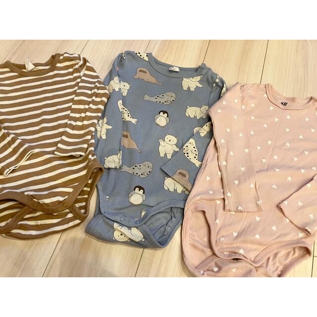 H&M(エイチアンドエム)のh&m ロンパース　セット キッズ/ベビー/マタニティのキッズ服女の子用(90cm~)(その他)の商品写真