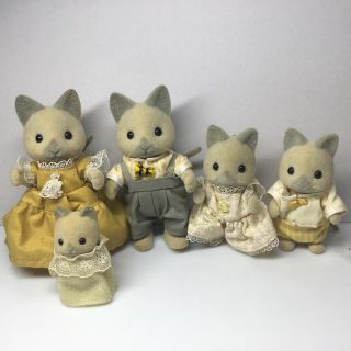 EPOCH - B110 アーバンライフ グレーネコ ファミリー 赤ちゃん EPOCH - B110 アーバンライフ グレーネコ ファミリー 赤ちゃん