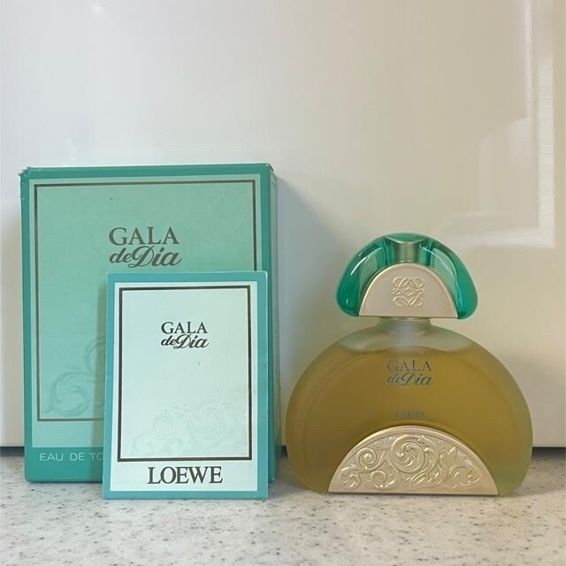 LOEWE(ロエベ)のLOEWE de Dia  50ml ロエベ コスメ/美容の香水(香水(女性用))の商品写真