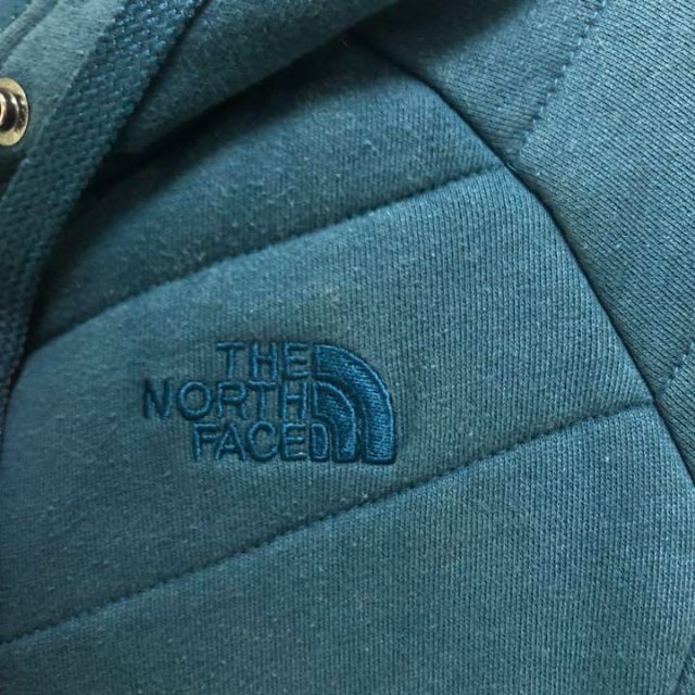 THE NORTH FACE(ザノースフェイス)のノースフェイス◆コットン　キルティング　アウター　グリーン　m レディースのジャケット/アウター(ダウンジャケット)の商品写真