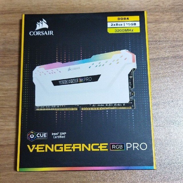 CORSAIR　メモリー　８GB× 2PCパーツ