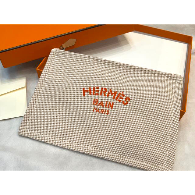 Hermes(エルメス)の未使用 エルメス ニュー・ヨッティングPM 化粧ポーチ フラットポーチ オレンジ レディースのファッション小物(ポーチ)の商品写真