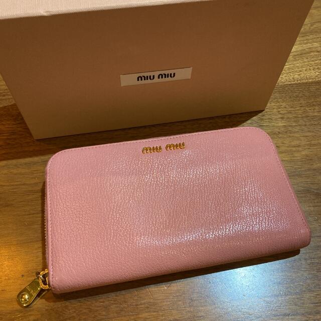 美品! ☆ミュウミュウ☆ miu miu 長財布 ピンク オリジナル 6200円