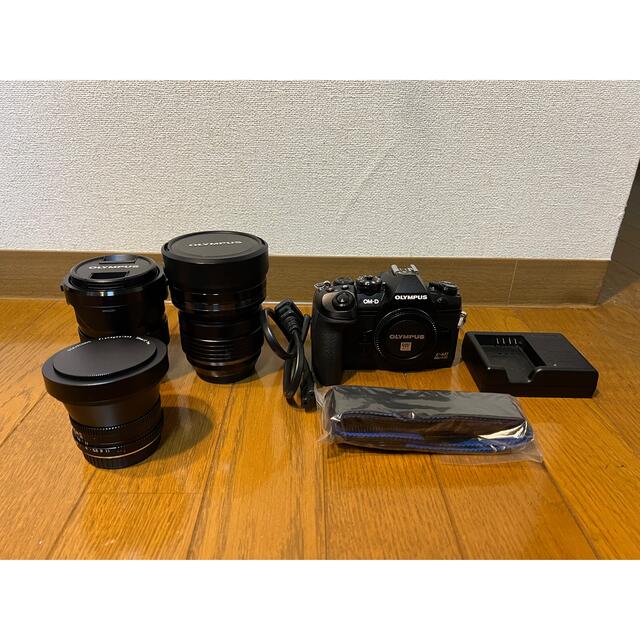 OM-D E-M1 Mark III MARK と超広角レンズ2本セット