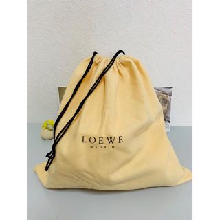 ロエベ(LOEWE)の専用♫ロエベ【LOEWE・巾着袋】＊新品＊(ポーチ)