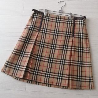 バーバリーブルーレーベル(BURBERRY BLUE LABEL)のBURBERRY  ノバチェック ボックスプリーツ スカート　クリーニング済(ひざ丈スカート)