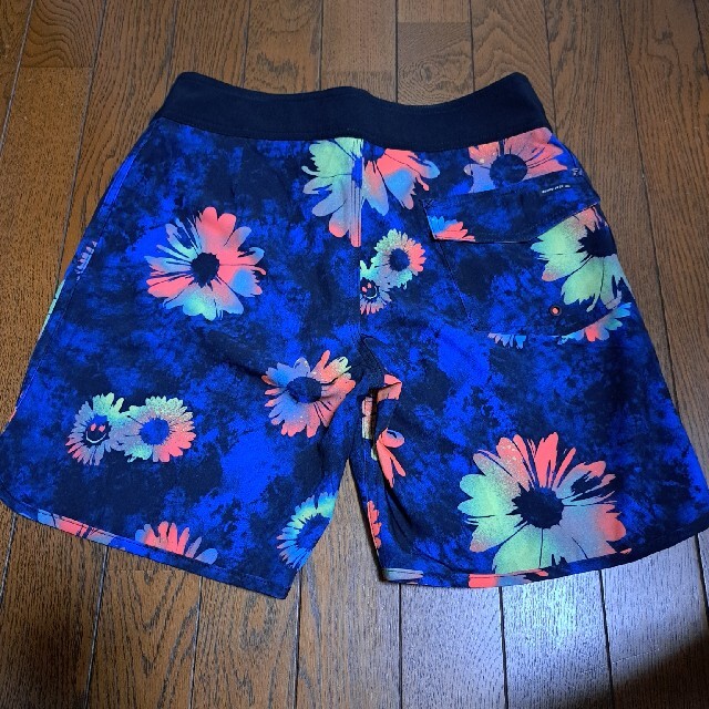 QUIKSILVER(クイックシルバー)の⭐新品⭐クイックシルバー/スイムウェア/水着 メンズの水着/浴衣(水着)の商品写真