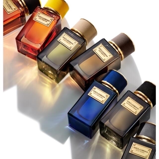 DOLCE&GABBANA(ドルチェアンドガッバーナ)のドルチェアンドガッバーナ　香水　デザートウードVelvet Desert Oud コスメ/美容の香水(ユニセックス)の商品写真