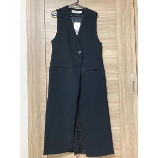 ザラ(ZARA)の【新品タグ付き】ザラ　ロングジレ　黒(ベスト/ジレ)