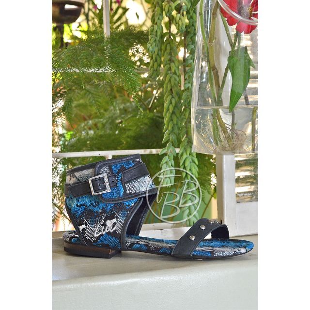 ブルーパイソン フーテッドサンダル LuiLui "Cable" レディースの靴/シューズ(サンダル)の商品写真