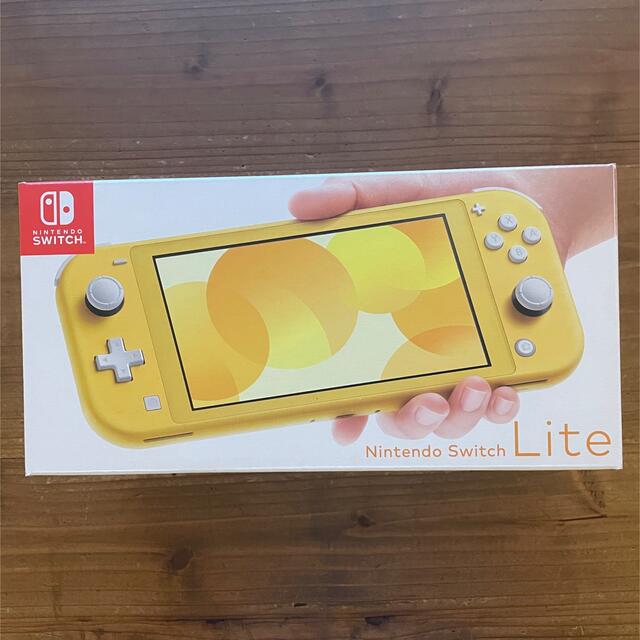 Nintendo Switch Lite 任天堂 スイッチ ライトイエロー