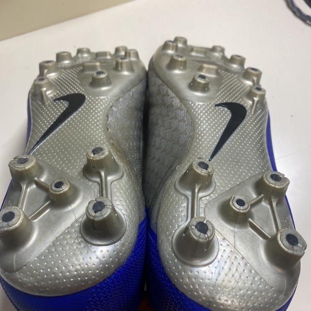 有名ブランド 定価 ナイキサッカースパイク ファントムビジョン 27.5cm