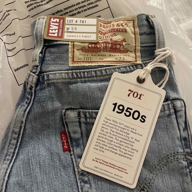 Levi's 1950モデル 701 JEANS LOVE CANAL