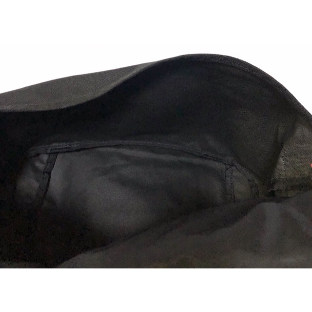 Manhattan Portage(マンハッタンポーテージ)のマンハッタンポーテージ 35周年 メッセンジャーバッグ M N ブラック 限定  メンズのバッグ(メッセンジャーバッグ)の商品写真