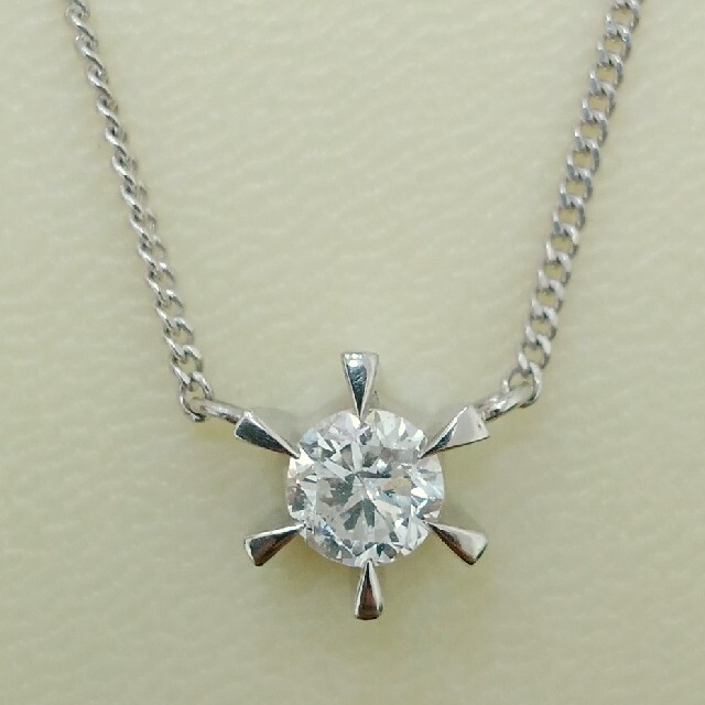 ご予約品】 Pt900/850ネックレス ダイヤモンド0.304ct ネックレス