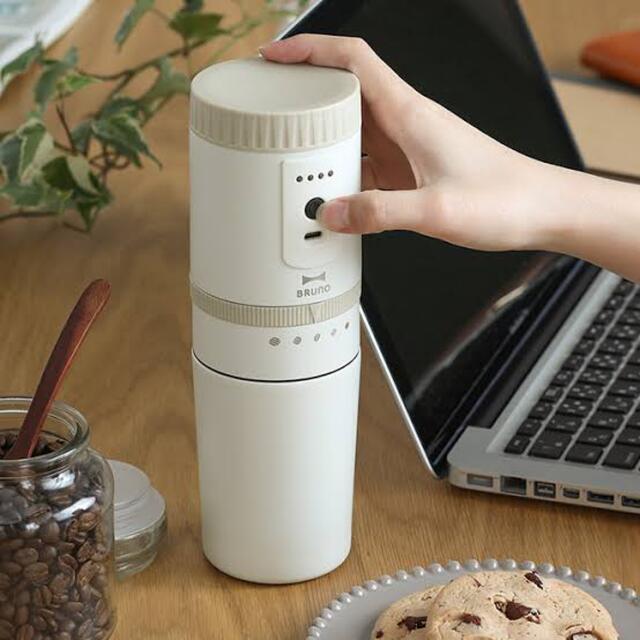 DeLonghi(デロンギ)のBRUNO 電動ミルコーヒーメーカー スマホ/家電/カメラの調理家電(コーヒーメーカー)の商品写真