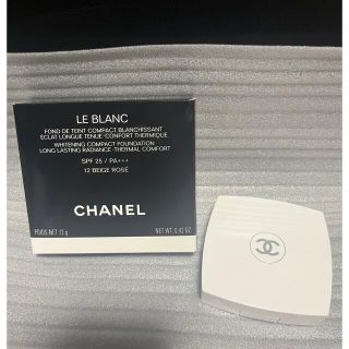 シャネル(CHANEL)のシャネル　ル ブラン コンパクト ラディアンス 12ベージュロゼ(ファンデーション)