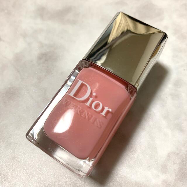 Dior(ディオール)のDior ヴェルニ 129 349 ネイルカラー計6点 コスメ/美容のネイル(マニキュア)の商品写真