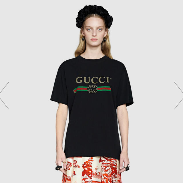 Gucci(グッチ)の期間限定SALE★GUCCI ロゴ オーバーサイズ コットン Tシャツ Mサイズ レディースのトップス(Tシャツ(半袖/袖なし))の商品写真