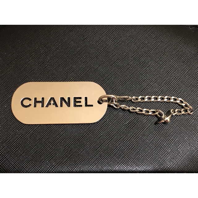 CHANEL(シャネル)のCHANELキーホルダー 正規品 レディースのファッション小物(キーホルダー)の商品写真