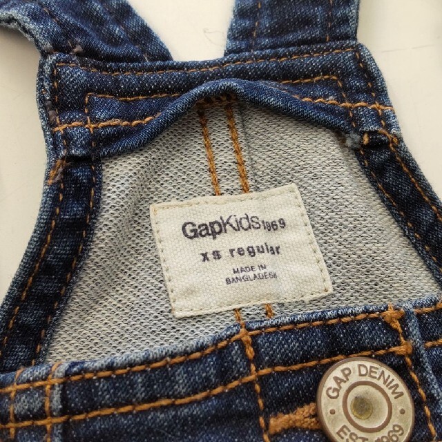 GAP Kids(ギャップキッズ)のGAPkids ジャンパースカート 110cm ブルー ジーンズ キッズ/ベビー/マタニティのキッズ服女の子用(90cm~)(ワンピース)の商品写真