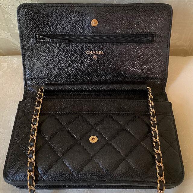 CHANEL(シャネル)のシャネル　チェーンウォレット　キャビアスキン　ゴールド金具 レディースのバッグ(ショルダーバッグ)の商品写真