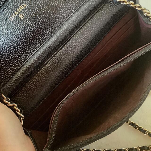 CHANEL(シャネル)のシャネル　チェーンウォレット　キャビアスキン　ゴールド金具 レディースのバッグ(ショルダーバッグ)の商品写真