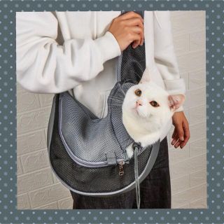 新品未開封★ペット　キャリーバック　ペットスリング　災害時にも！　バッグ　犬　猫(かご/ケージ)