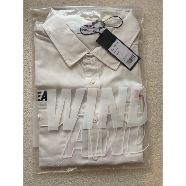 WIND AND SEA(ウィンダンシー)のWIND AND SEA × KFC WORK SHIRT Lサイズ White メンズのトップス(シャツ)の商品写真