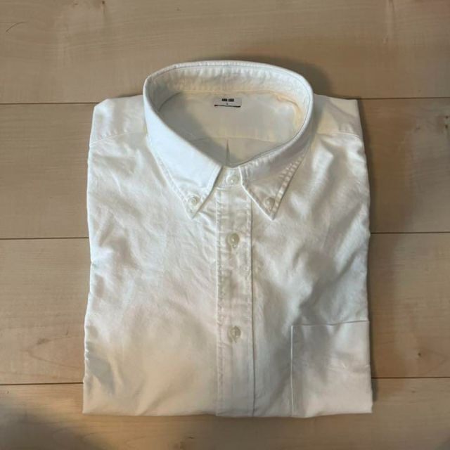 UNIQLO(ユニクロ)の新品未使用 UNIQLO ワイシャツ 長袖 メンズのトップス(Tシャツ/カットソー(七分/長袖))の商品写真
