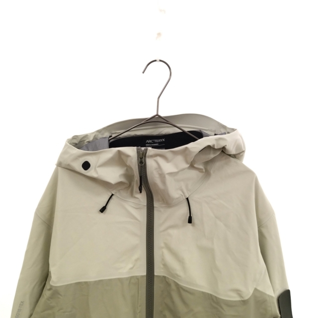 ARC'TERYX(アークテリクス)のARC'TERYX アークテリクス ALPHA JACKET LT GEN 2 GORE-TEX 18864 アルファジャケット マウンテンパーカー ゴアテックス グレー メンズのジャケット/アウター(マウンテンパーカー)の商品写真