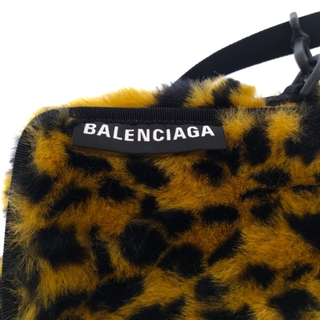 BALENCIAGA バレンシアガ Faux Fur Explorer Crossbody Leopard  レオパード柄ファーショルダーバッグ