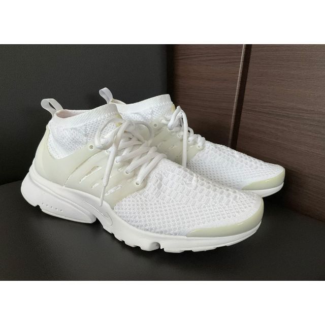 ナイキ エアプレスト フライニット ウルトラ トリプルホワイト 28cm ナイキ NIKE プレスト ウルトラ フライニット エア スニーカー